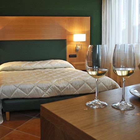Mingone Hotel Ristorante Isola di Liri Δωμάτιο φωτογραφία