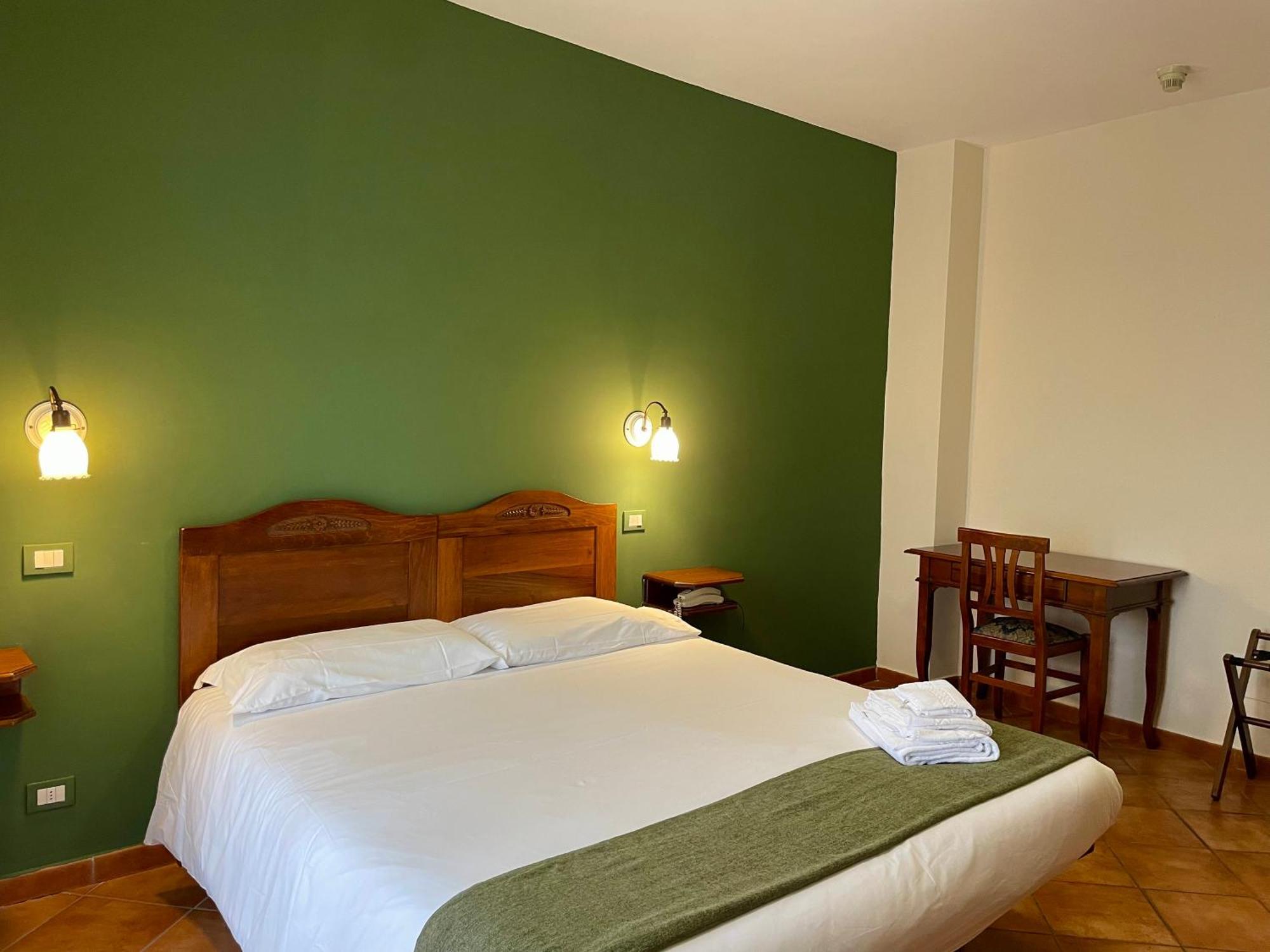Mingone Hotel Ristorante Isola di Liri Εξωτερικό φωτογραφία