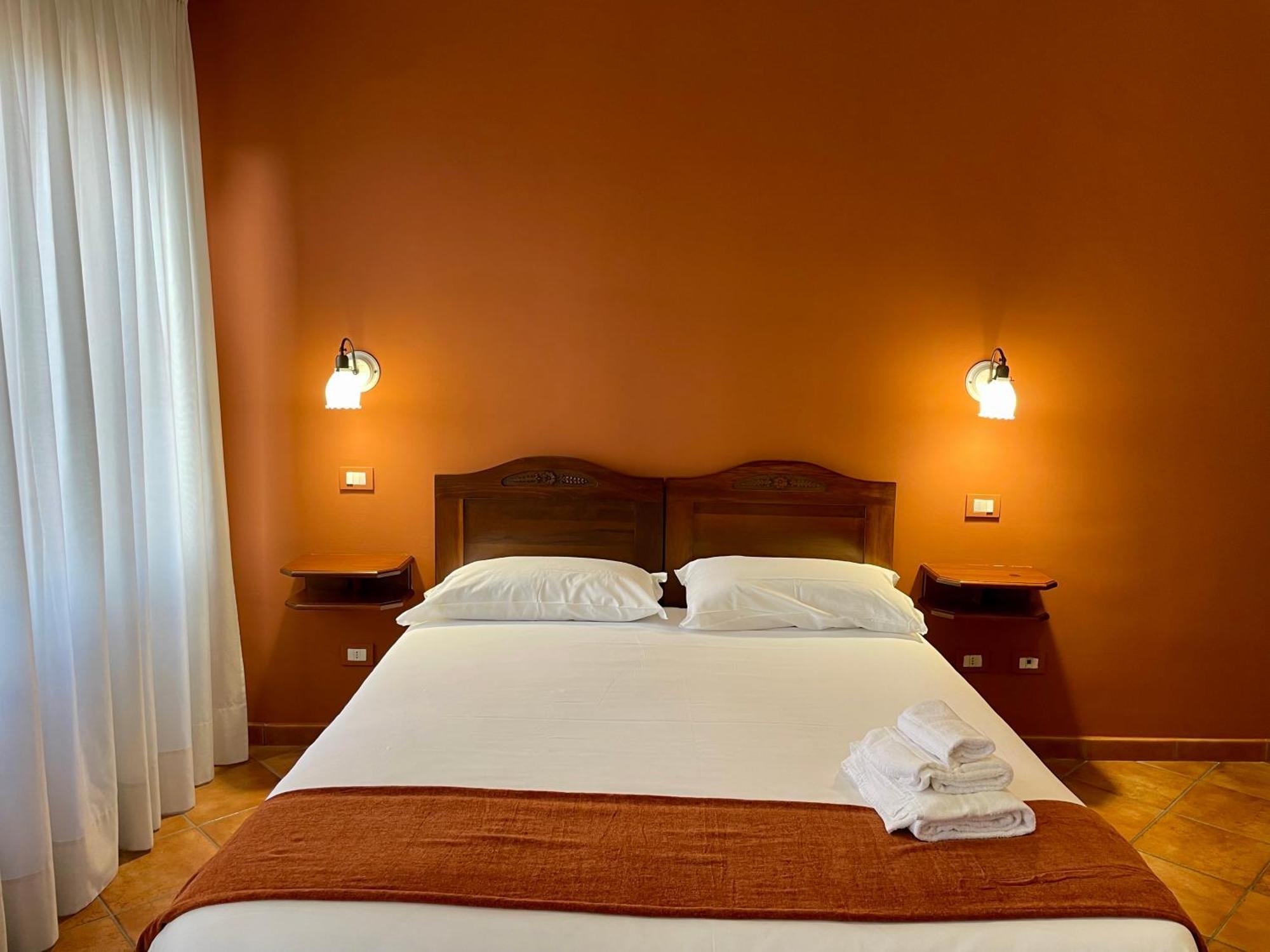 Mingone Hotel Ristorante Isola di Liri Εξωτερικό φωτογραφία